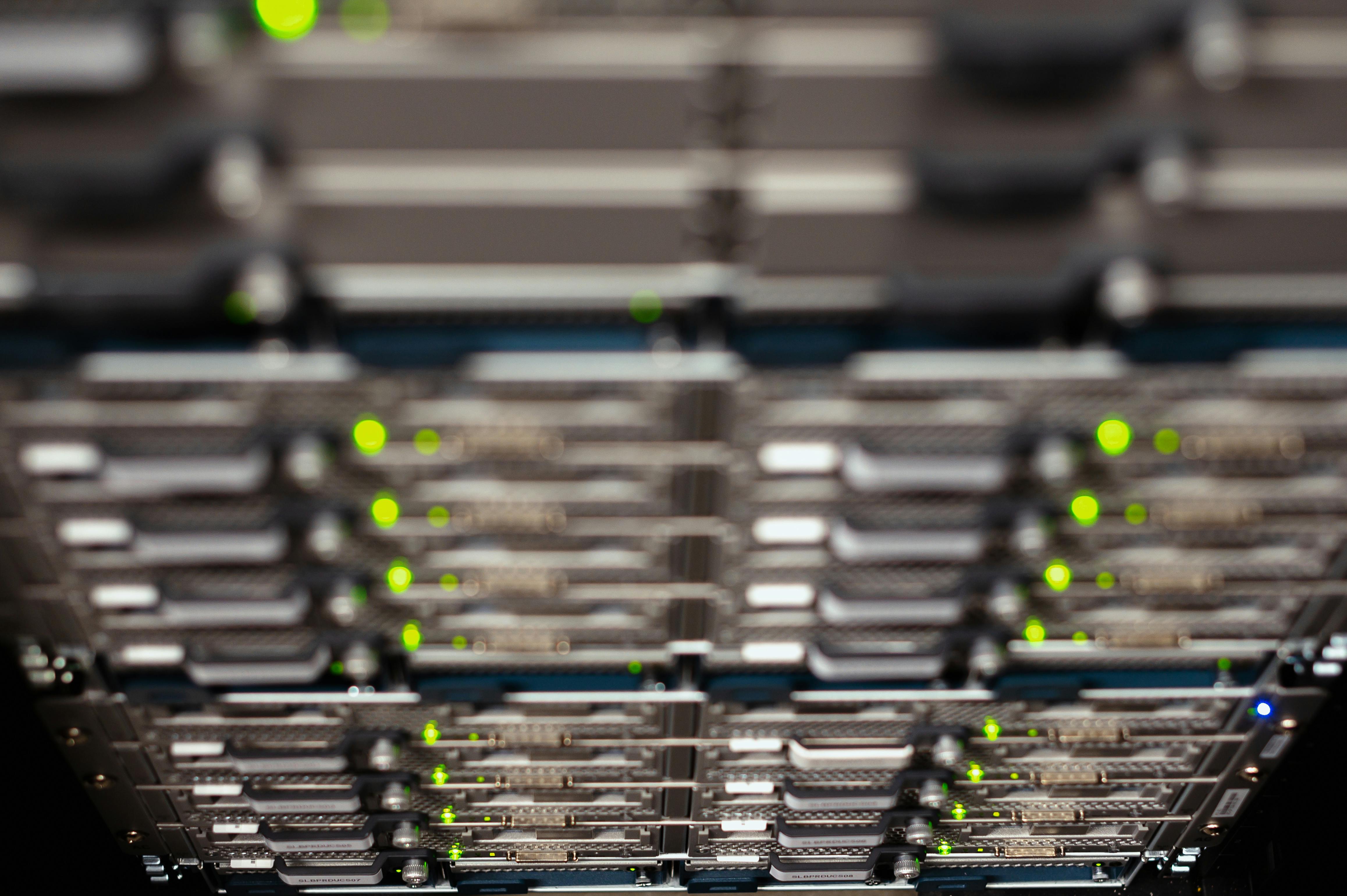 Telco Unlocks Real-Time Analytics on Snowflake
